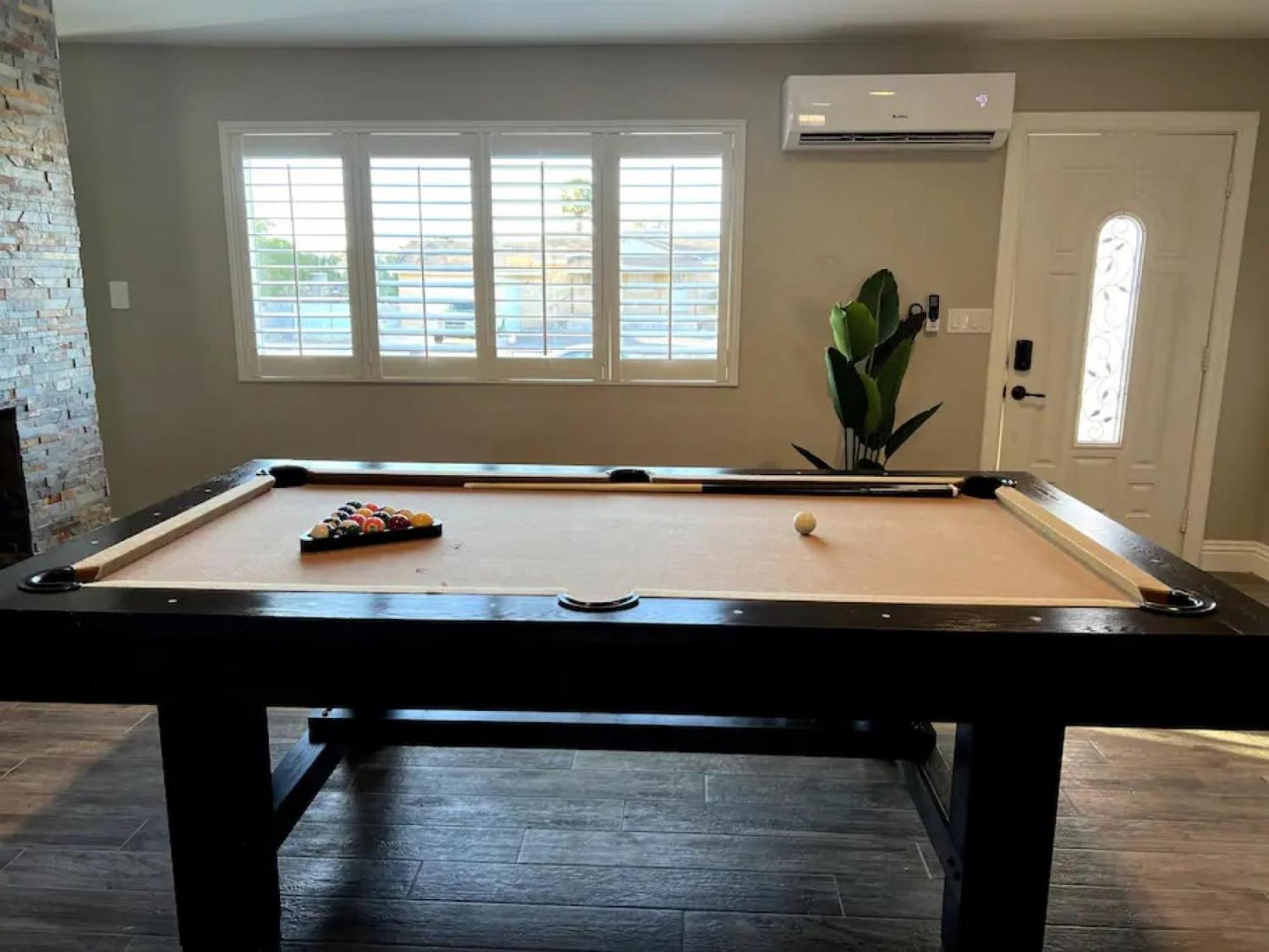 Lux Private Home - Pool, Billiards, 8 Smart Tvs, Board Games, Cotton Bedding - The Stone Sanctuary At Mccullough Hills Trailhead Las Vegas Exterior photo